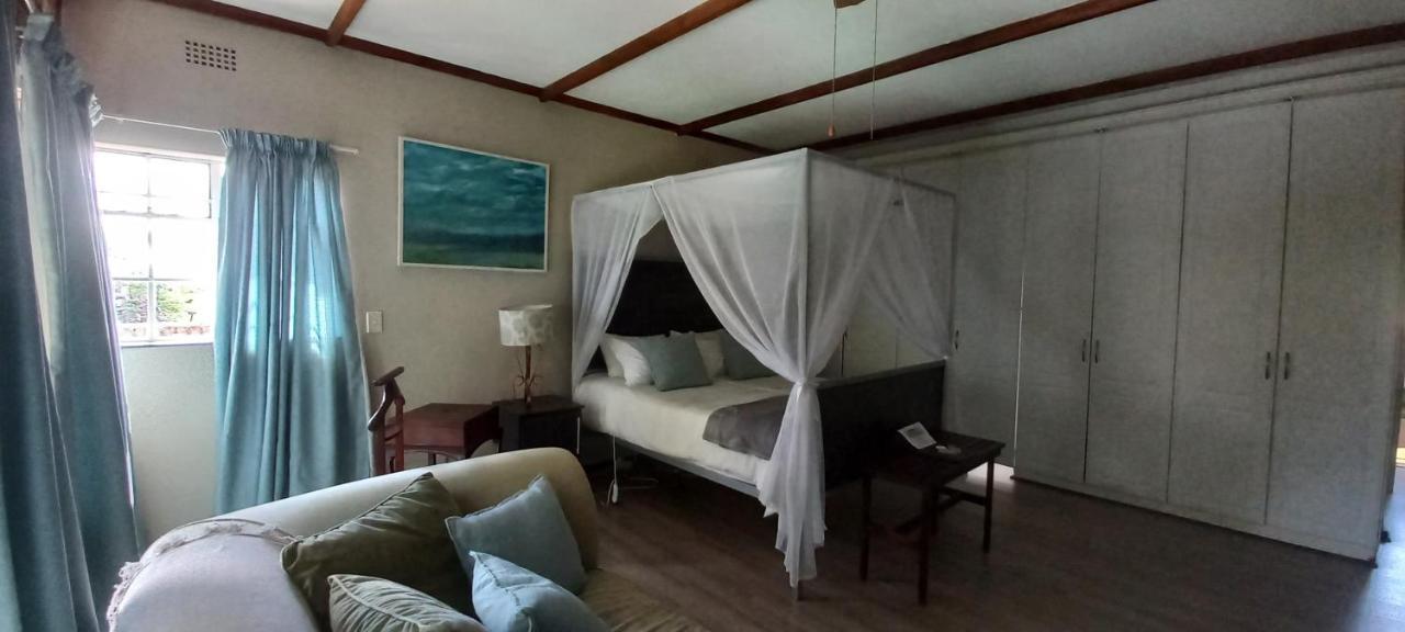 Kruger'S Guest House Уайт-Ривер Экстерьер фото